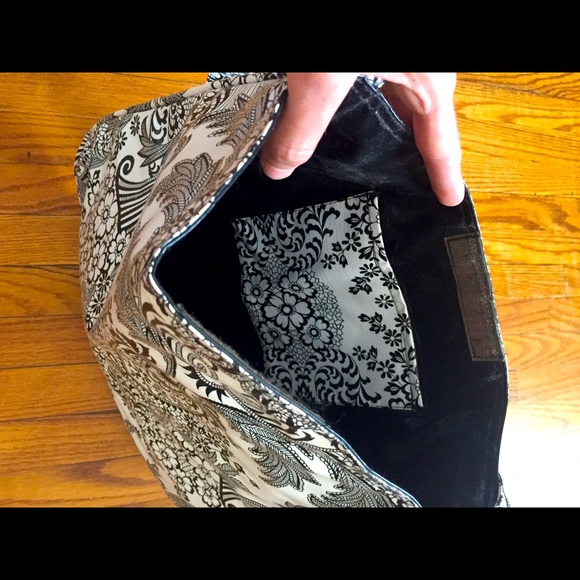 Patterned shoulder bag - Picture 2 of 2
